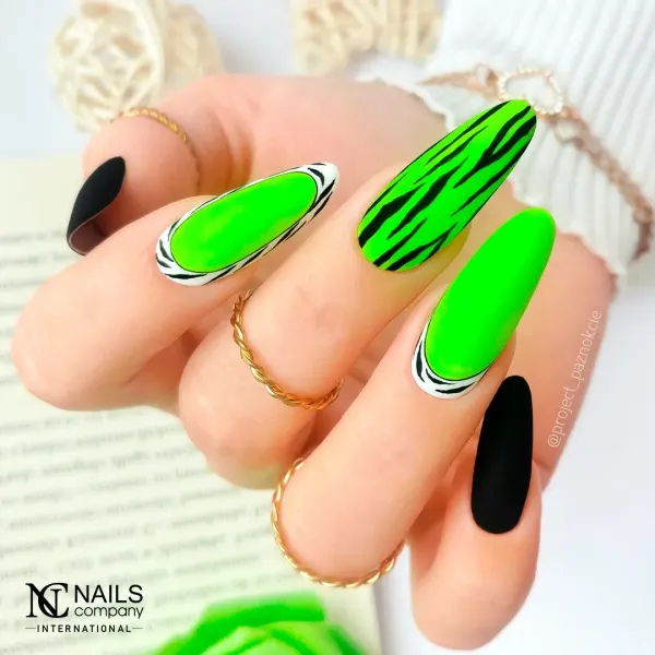 Vernis vert fluo All Inclusive - Under the sun