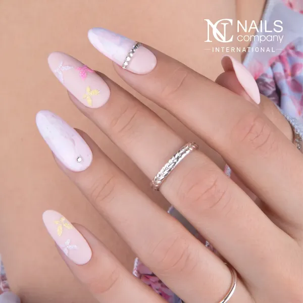 Vernis semi permanent violet pastel Ivy kiss 🟣