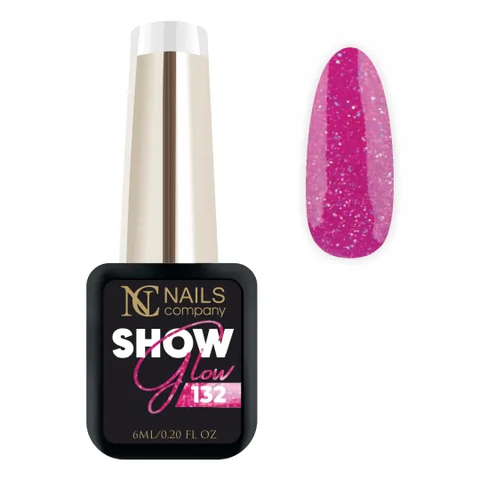 Vernis semi-permanent Show Glow 132 avec paillettes réflectives.