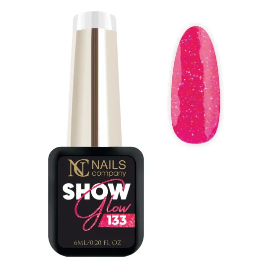 Vernis semi-permanent Show Glow 133 avec paillettes réflectives.