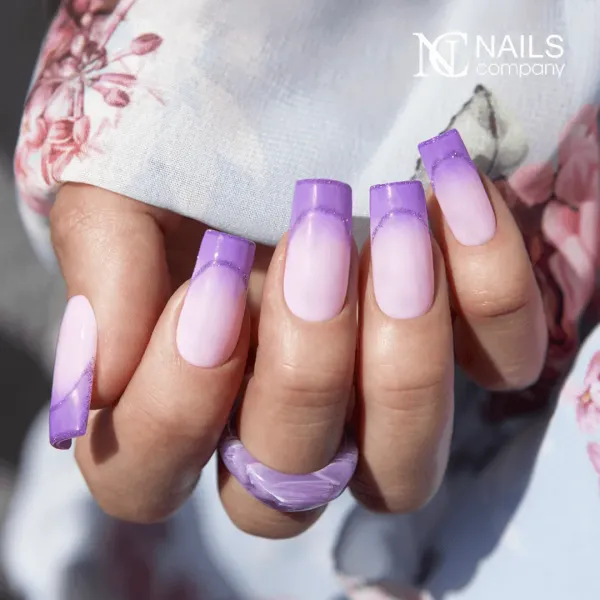Vernis semi-permanent Show Glow 136 🟣