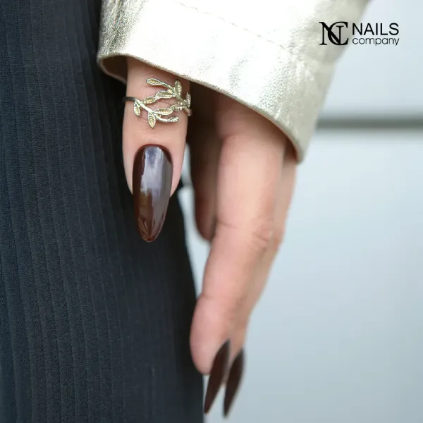 Vernis semi permanent marron Mocha Avenue