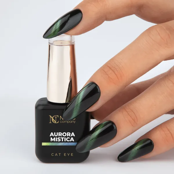 Vernis effet cat eye vert Aurora Mistica 😺