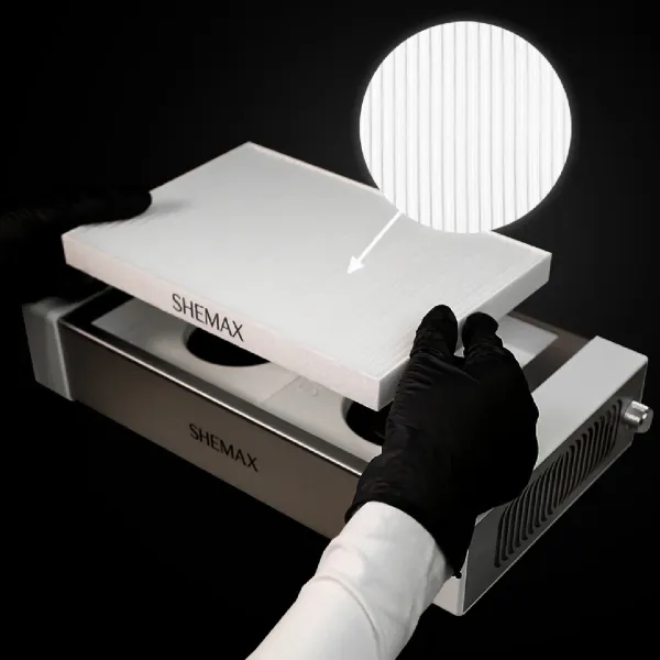 Comment installer un filtre sur l'aspirateur à ongles Shemax ?