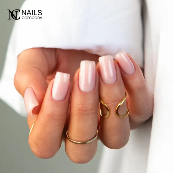 Nails inspiration Rubber Base Smart Pro Ivory Halo