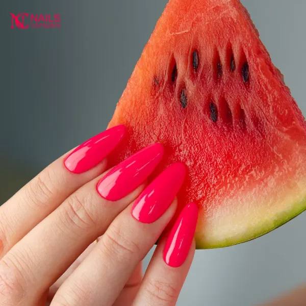 Inspiration ongles rose framboise Bebesita