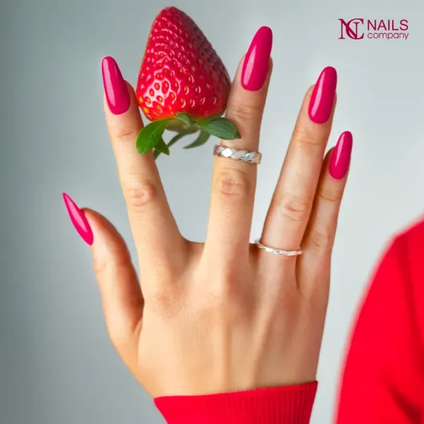 Inspiration Vernis semi-permanent rouge néon Diabla