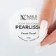 Frost Pearl est un gel UV de construction blanc avec un effet sirène.