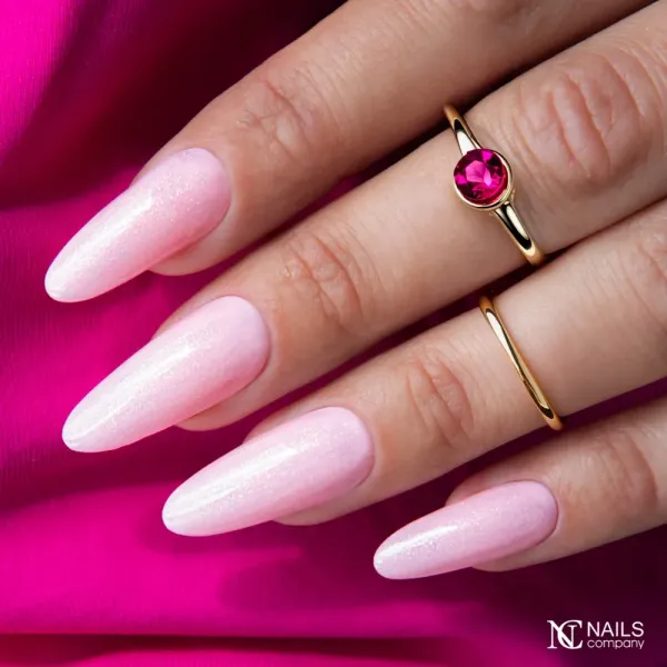 Inspiration ongles Nudes Rose Flash