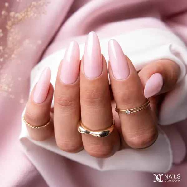 Inspiration ongles Nude Rose Day