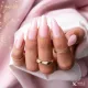 Inspiration ongles Nude Rose Day