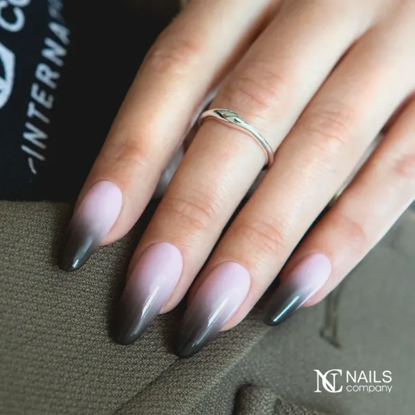 Gel paint noir