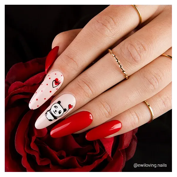 Coffret de vernis rouge