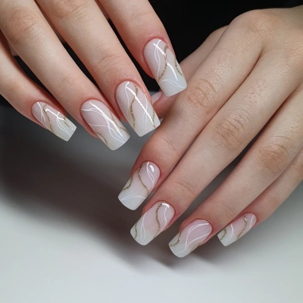 gel UV blanc laiteux avec paillettesDelicious gel UV DAISY 15g