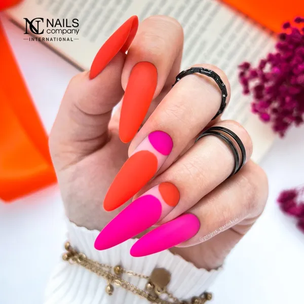 inspiration ongle néon orange